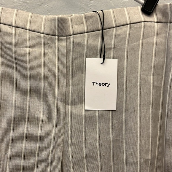 THEORY NWT Wide Leg Pull On Grey Multi
Stripe Linen Pant - Size L - Picture 4 of 10